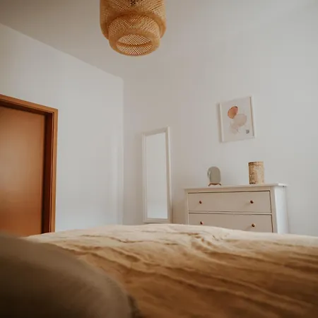 Kulturspot Zentrum Neu Netflix Lägenhet *